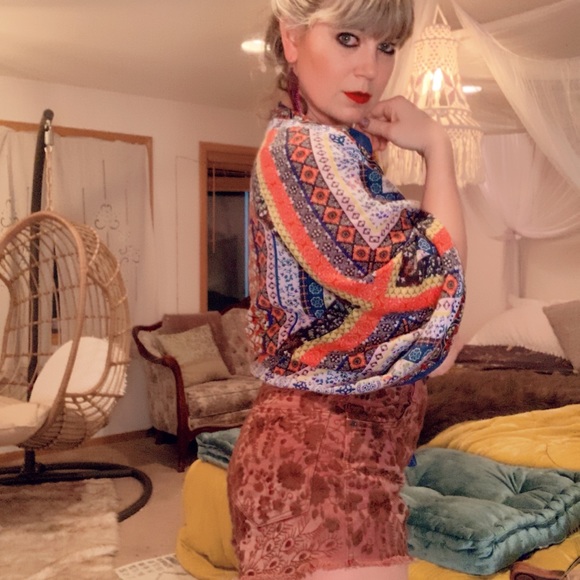 Free People shorts maroon high waisted cut off - Picture 3 of 8